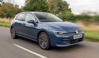 Volkswagen Golf - main image